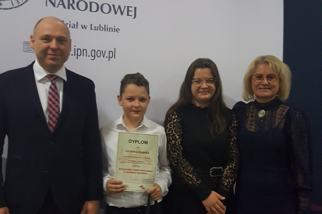Uczniowie SP w Sobolach laureatami konkursu IPN