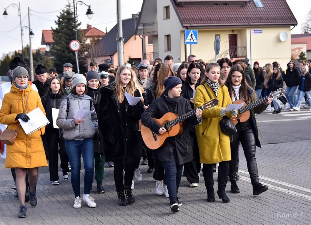 VIII Katyńska Droga Krzyżowa w Radzyniu