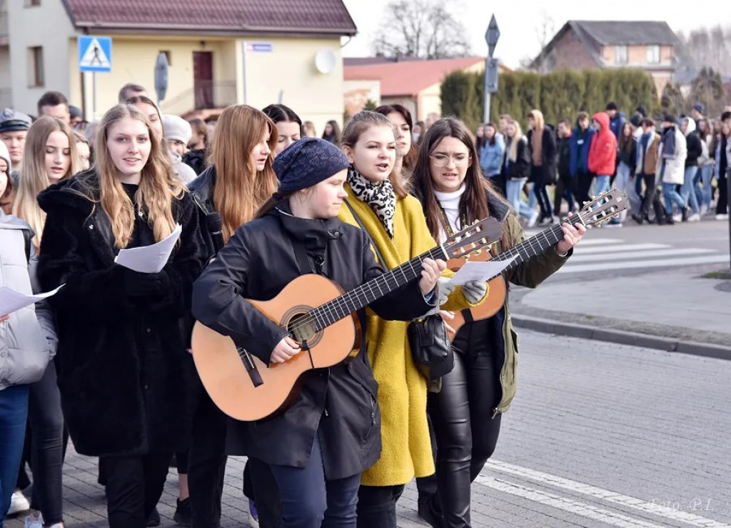 VIII Katyńska Droga Krzyżowa w Radzyniu