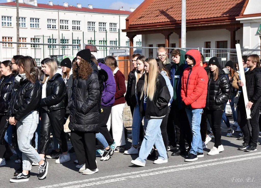 VIII Katyńska Droga Krzyżowa w Radzyniu