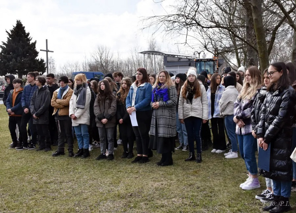 VIII Katyńska Droga Krzyżowa w Radzyniu