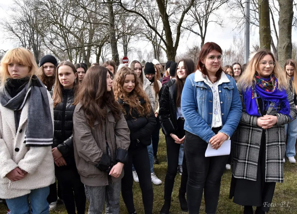 VIII Katyńska Droga Krzyżowa w Radzyniu