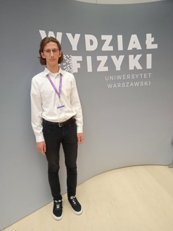 Uczeń I LO laureatem olimpiady fizycznej