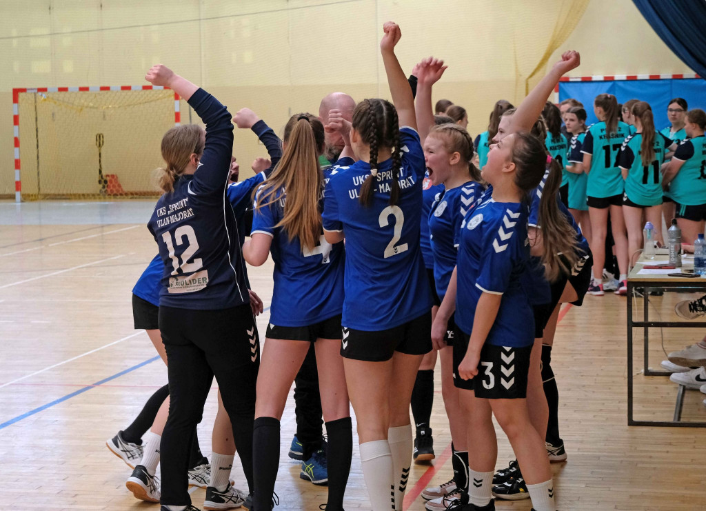 Szczypiornistki z Ulana na wojewódzkim turnieju