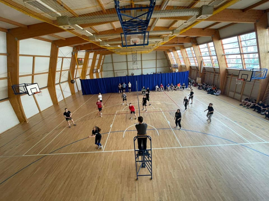 Turniej sportowy w I LO