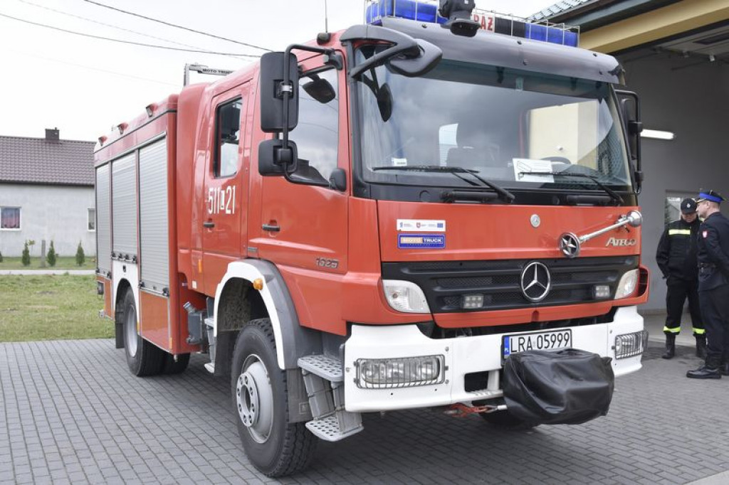 Przekazanie OSP w Grabowcu nowego samochodu