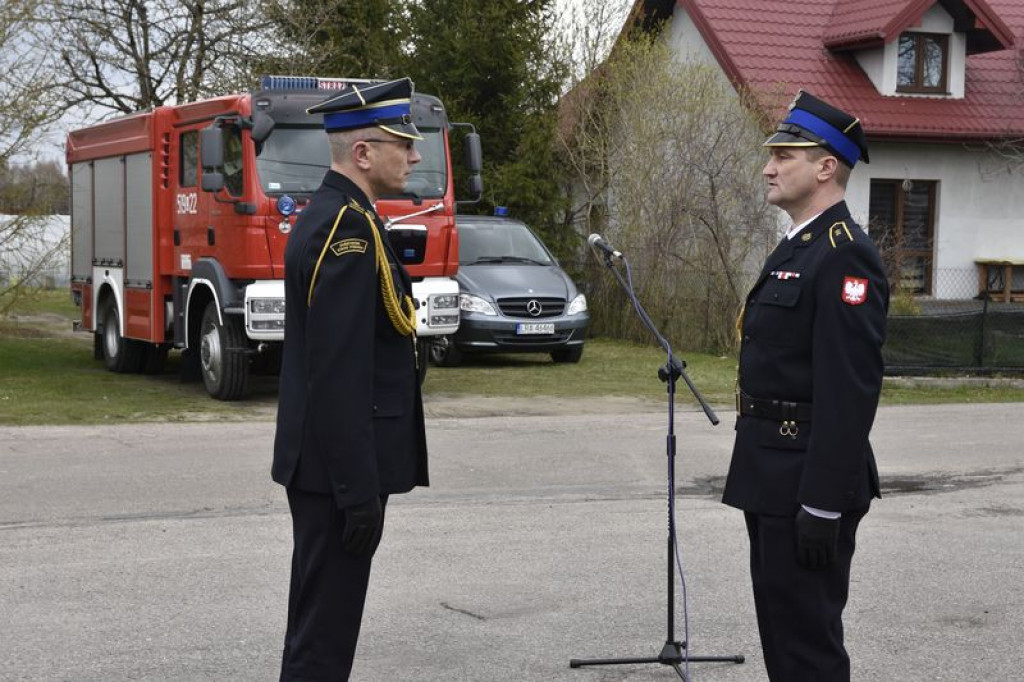 Przekazanie OSP w Grabowcu nowego samochodu