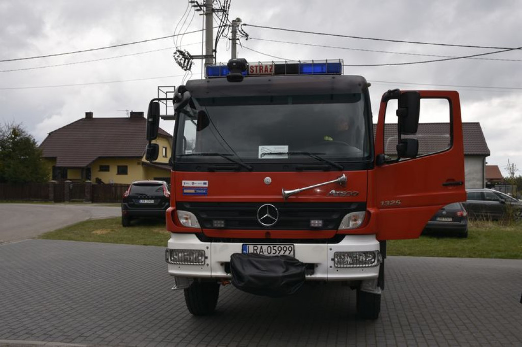 Przekazanie OSP w Grabowcu nowego samochodu