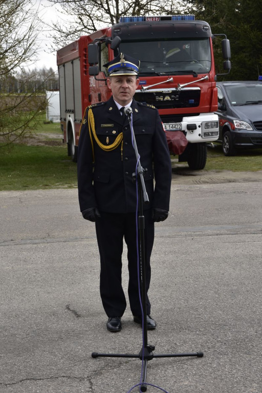 Przekazanie OSP w Grabowcu nowego samochodu