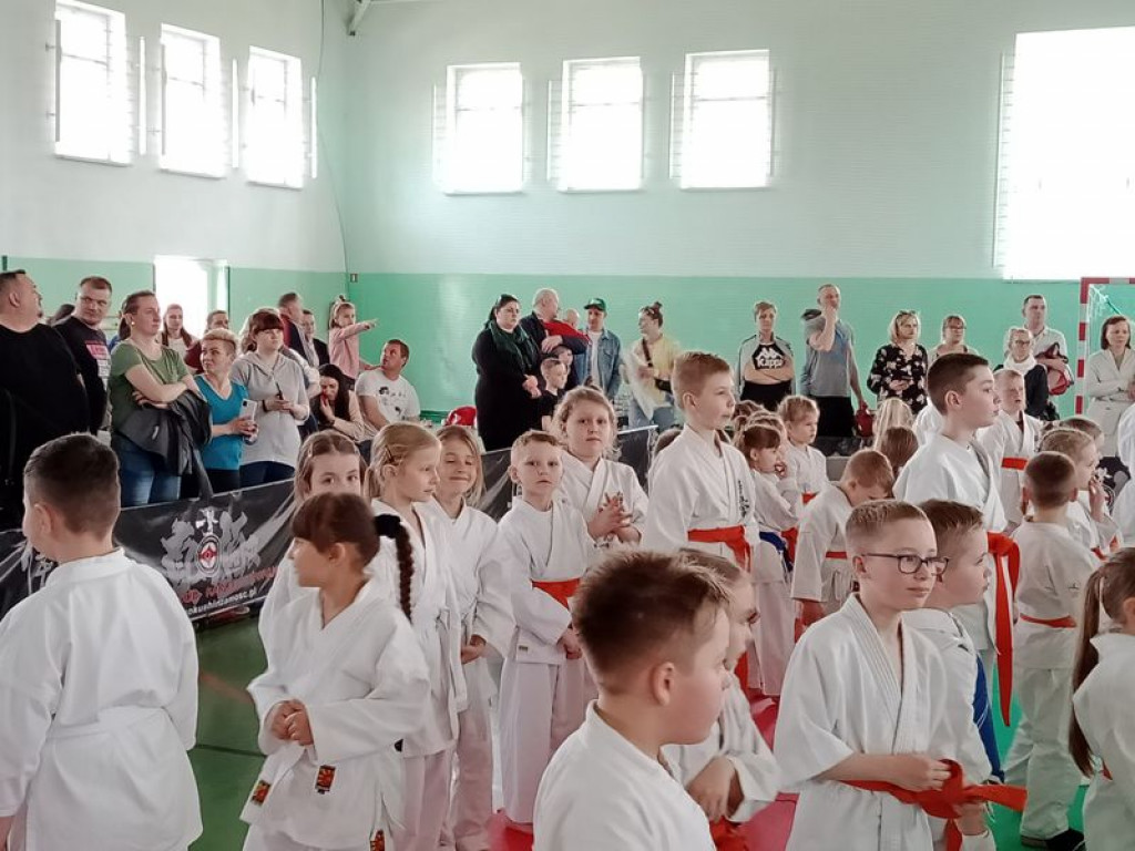 Sukcesy karateków z gm. Kąkolewnica na turnieju