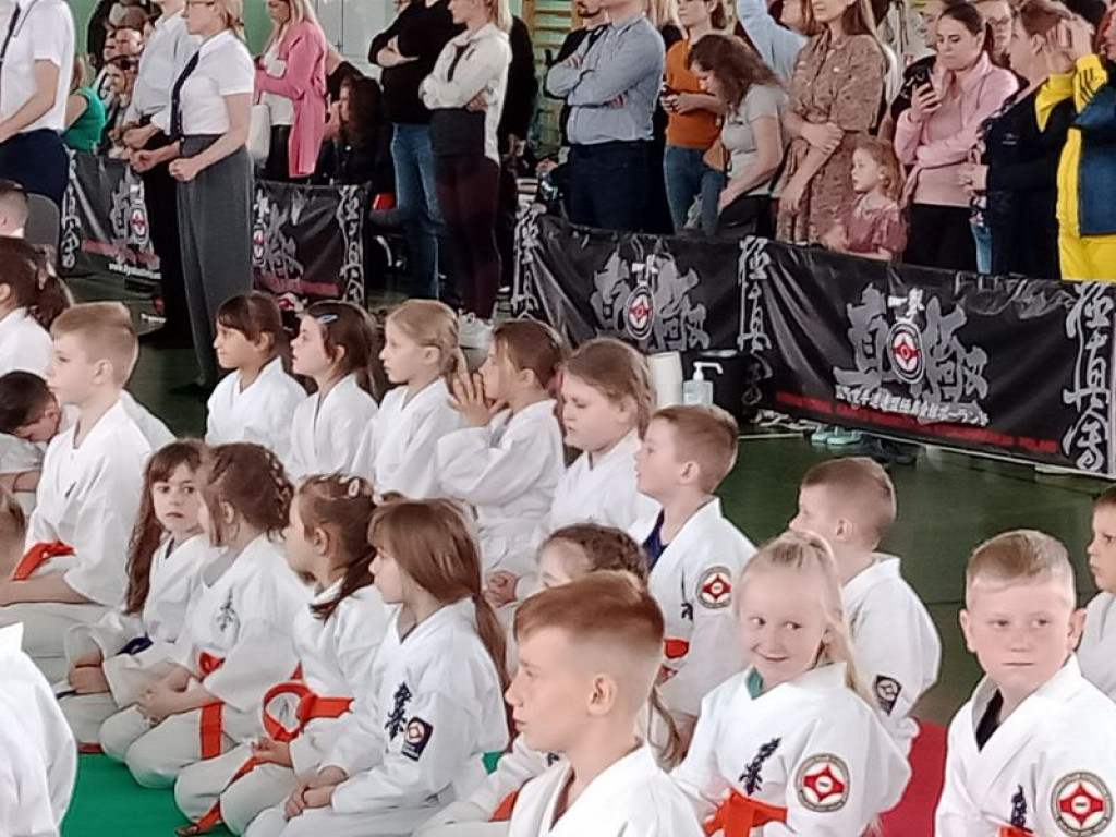 Sukcesy karateków z gm. Kąkolewnica na turnieju