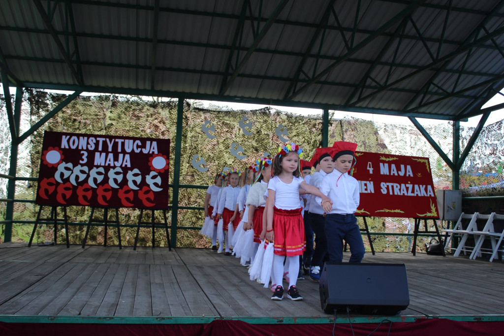 Obchody 3 maja w Komarówce Podlaskiej