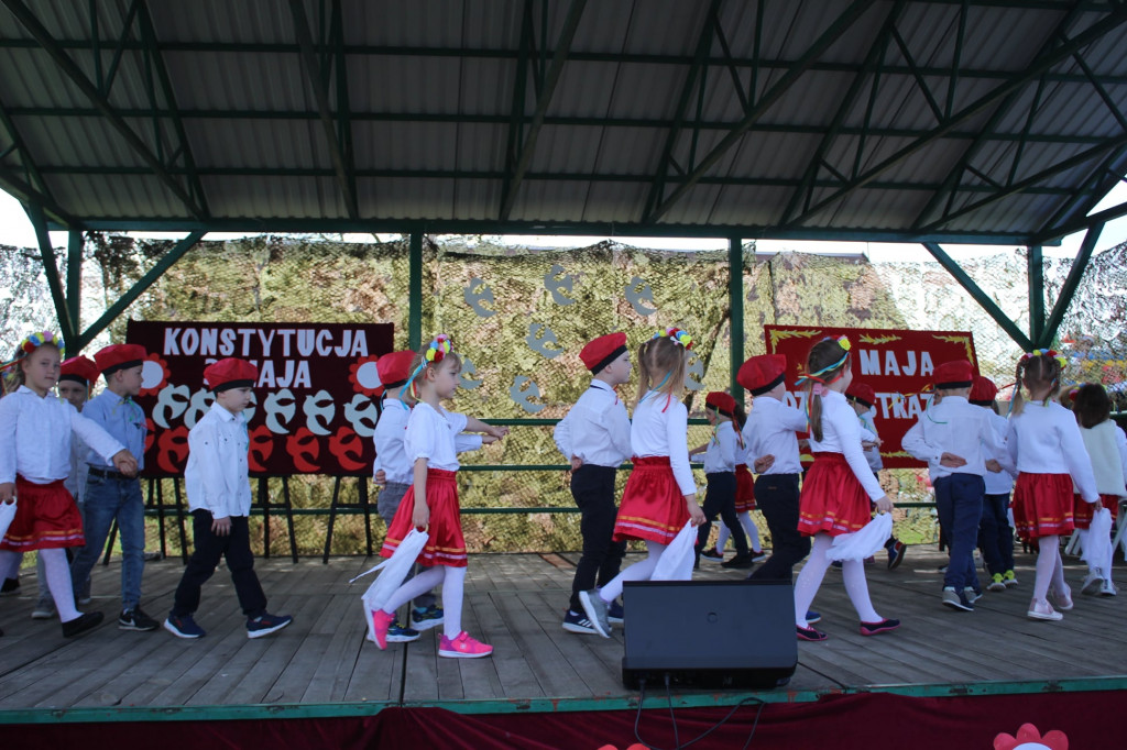 Obchody 3 maja w Komarówce Podlaskiej