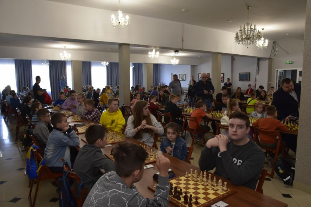 Turniej szachowy szkół podstawowych w Kąkolewnicy