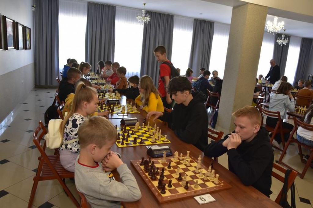 Turniej szachowy szkół podstawowych w Kąkolewnicy