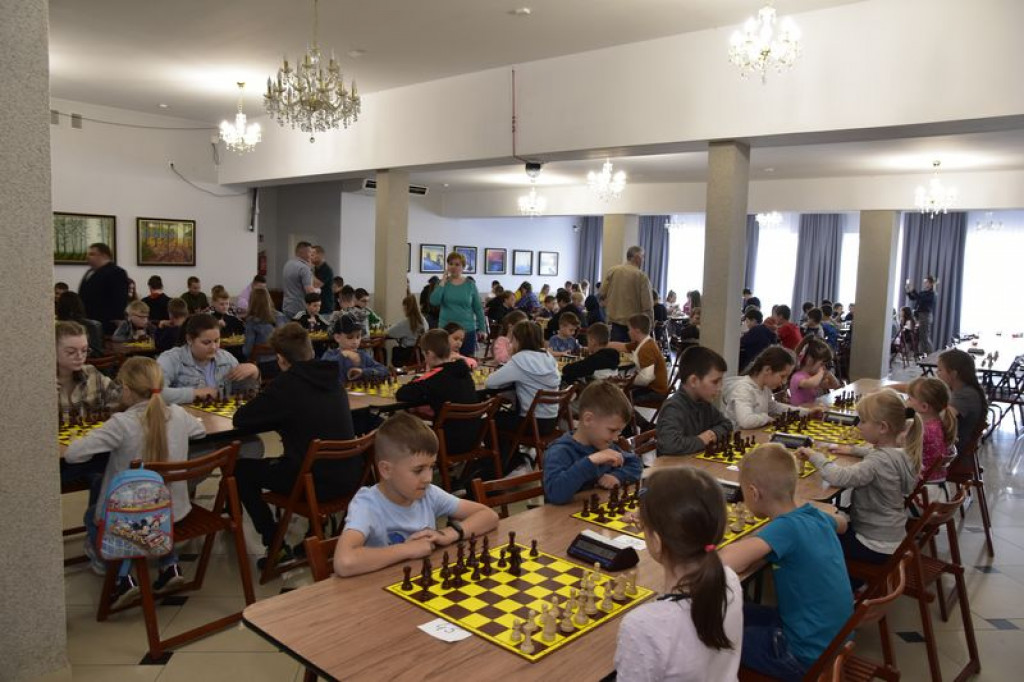 Turniej szachowy szkół podstawowych w Kąkolewnicy