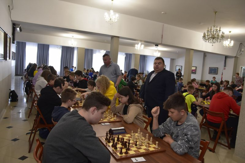 Turniej szachowy szkół podstawowych w Kąkolewnicy