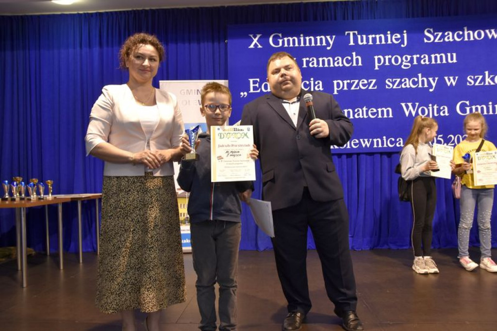 Turniej szachowy szkół podstawowych w Kąkolewnicy