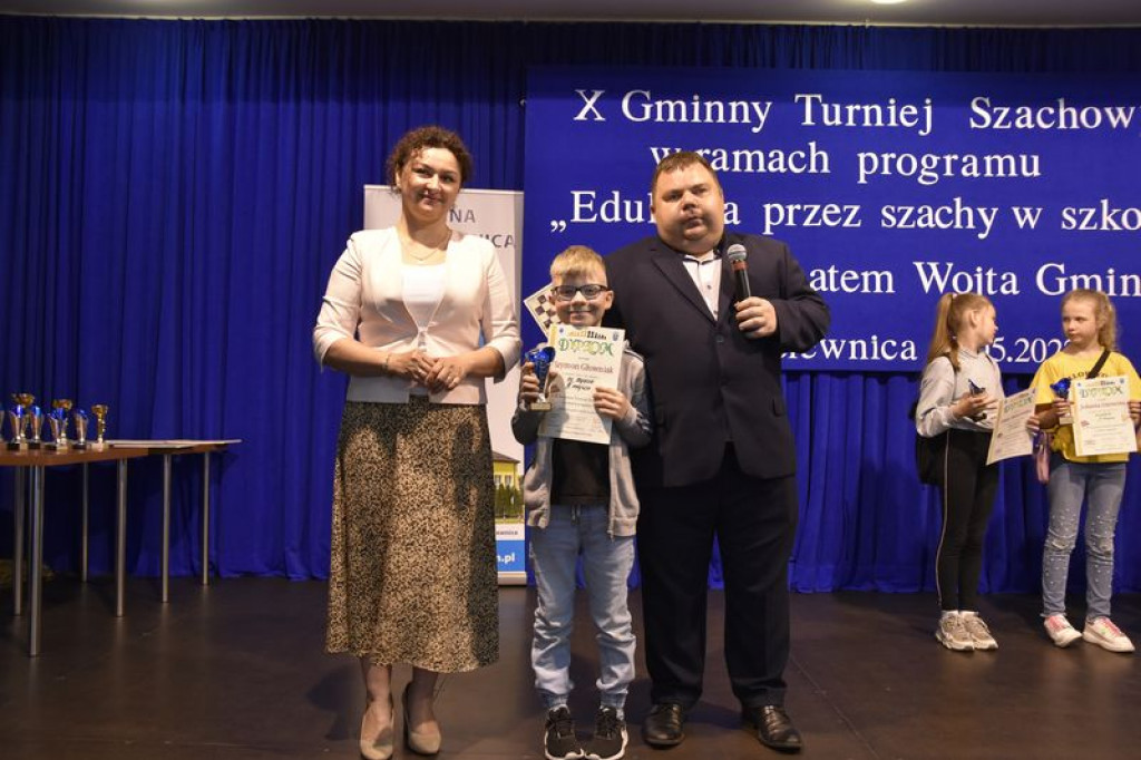 Turniej szachowy szkół podstawowych w Kąkolewnicy