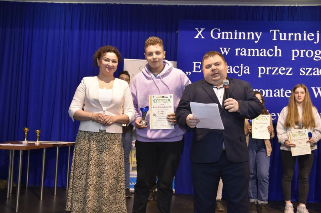 Turniej szachowy szkół podstawowych w Kąkolewnicy