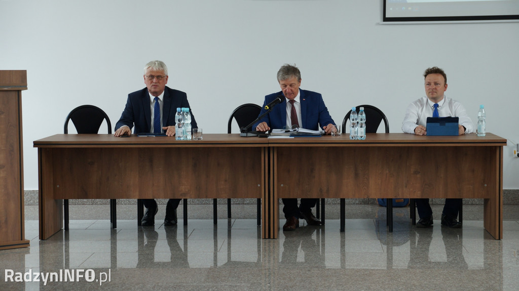 Sportowcy i trenerzy nagrodzeni na sesji RM