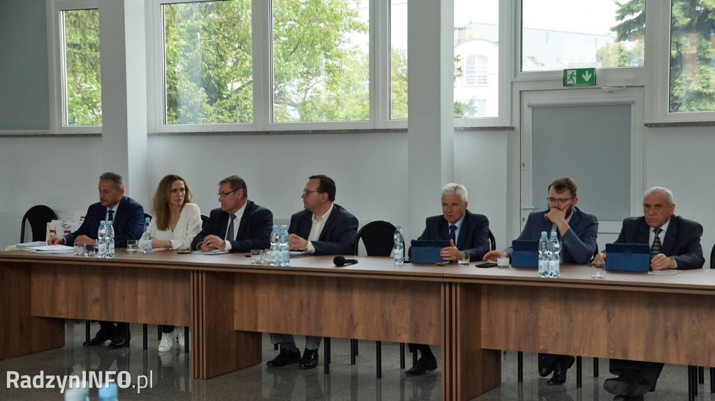 Sportowcy i trenerzy nagrodzeni na sesji RM
