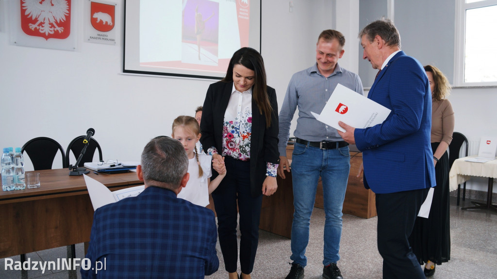 Sportowcy i trenerzy nagrodzeni na sesji RM