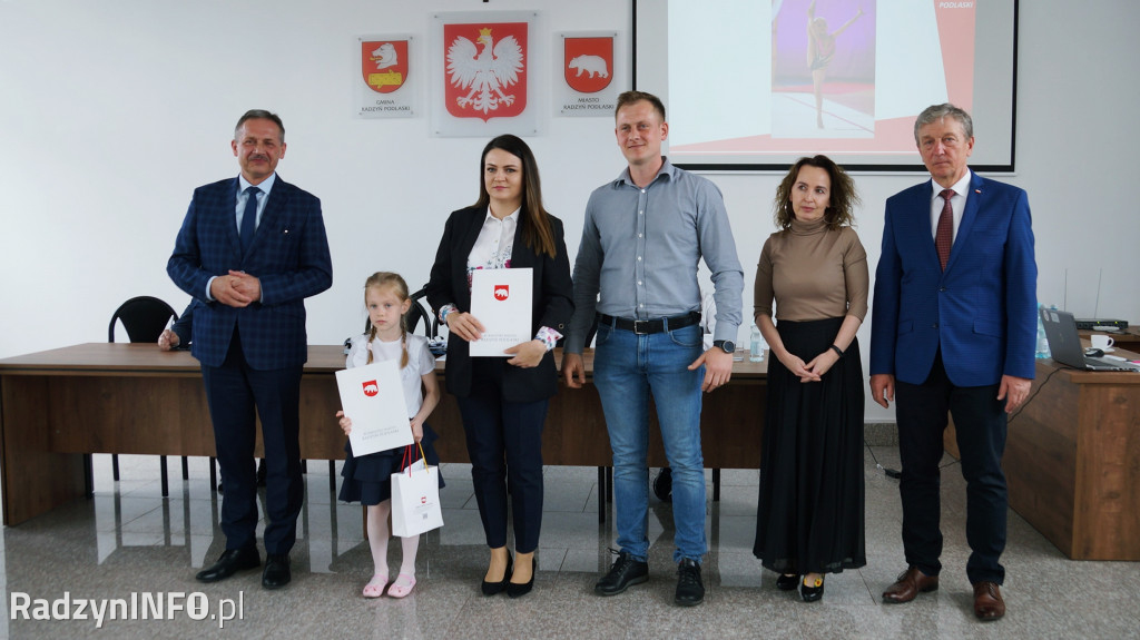 Sportowcy i trenerzy nagrodzeni na sesji RM