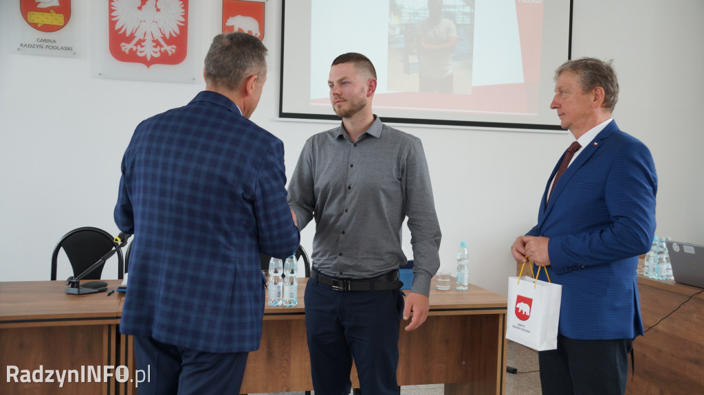 Sportowcy i trenerzy nagrodzeni na sesji RM