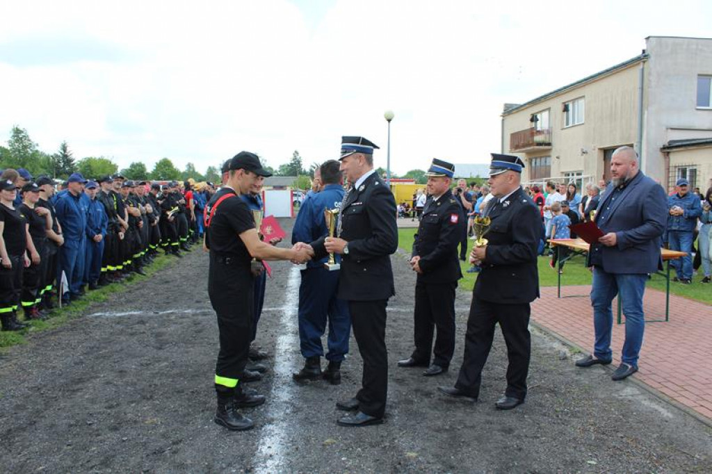 Zawody sportowo-pożarnicze w Radzyniu (5 VI)