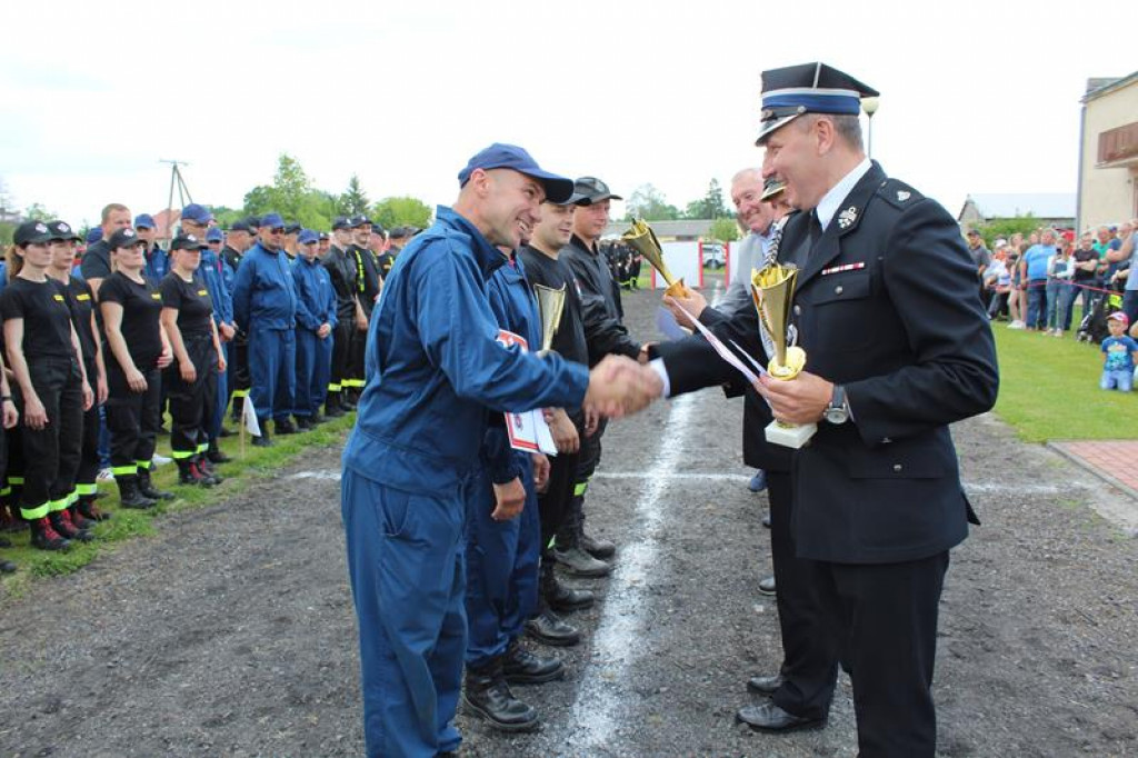 Zawody sportowo-pożarnicze w Radzyniu (5 VI)