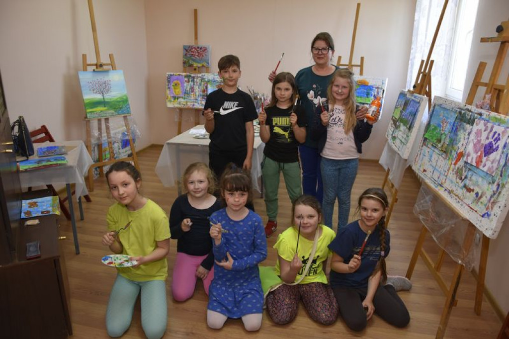 Zajęcia plastyczne w GOK-u w Kąkolewnicy