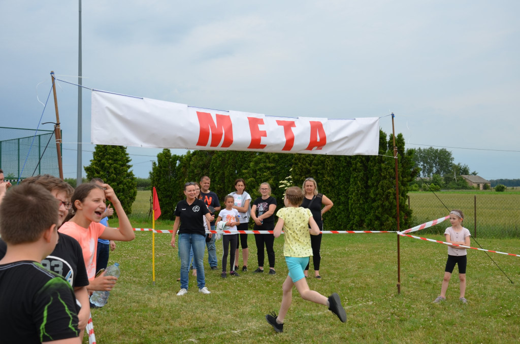 Gminne Biegi Przełajowe w Ulanie-Majoracie