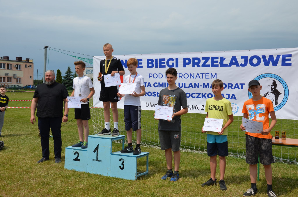 Gminne Biegi Przełajowe w Ulanie-Majoracie