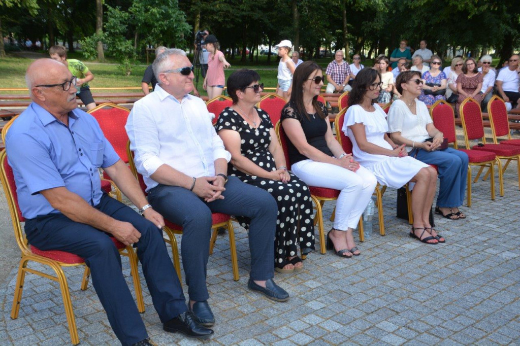 Koncert orkiestry Arti Sentemo w Żabikowie
