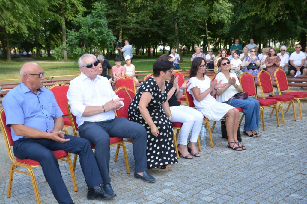 Koncert orkiestry Arti Sentemo w Żabikowie