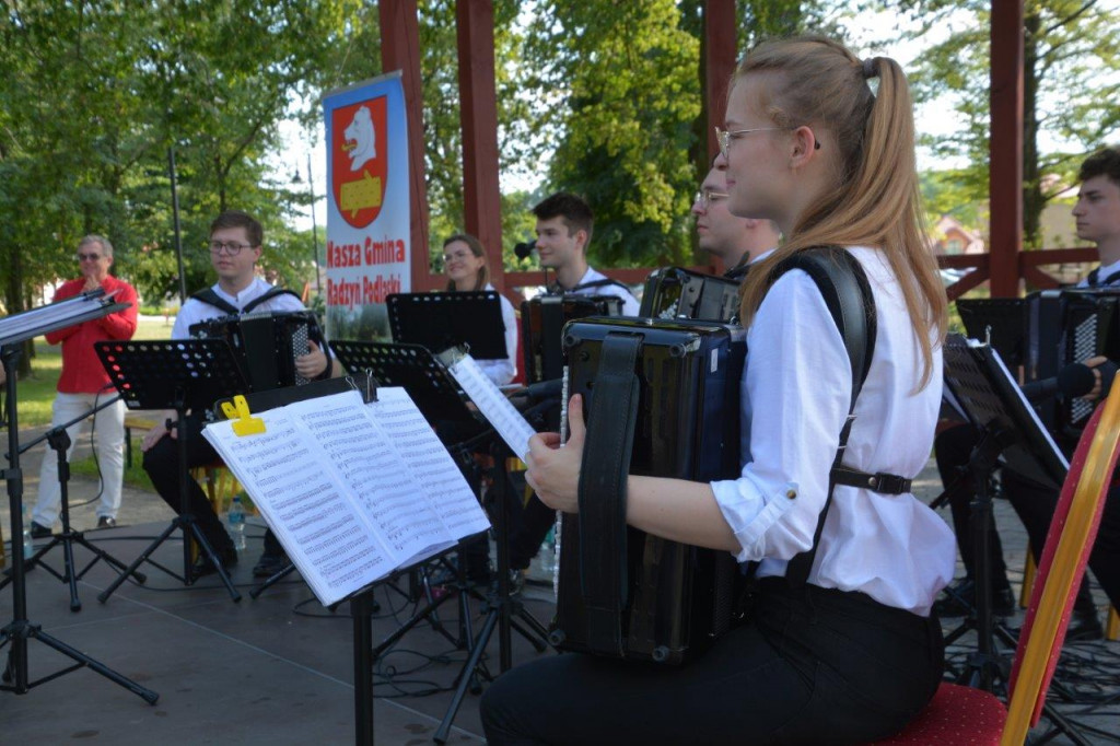Koncert orkiestry Arti Sentemo w Żabikowie