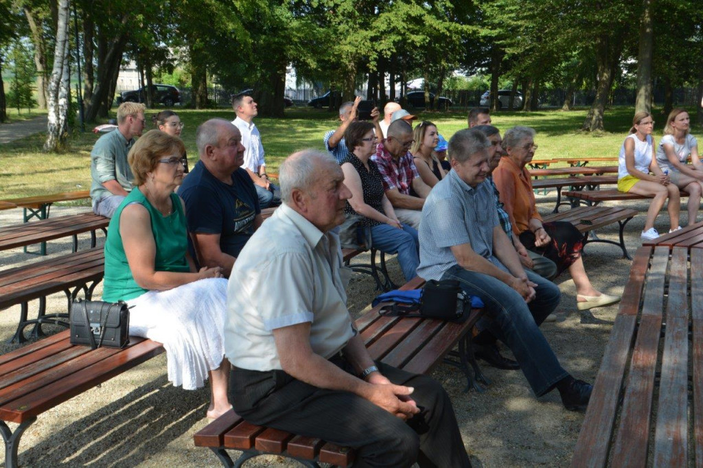 Koncert orkiestry Arti Sentemo w Żabikowie