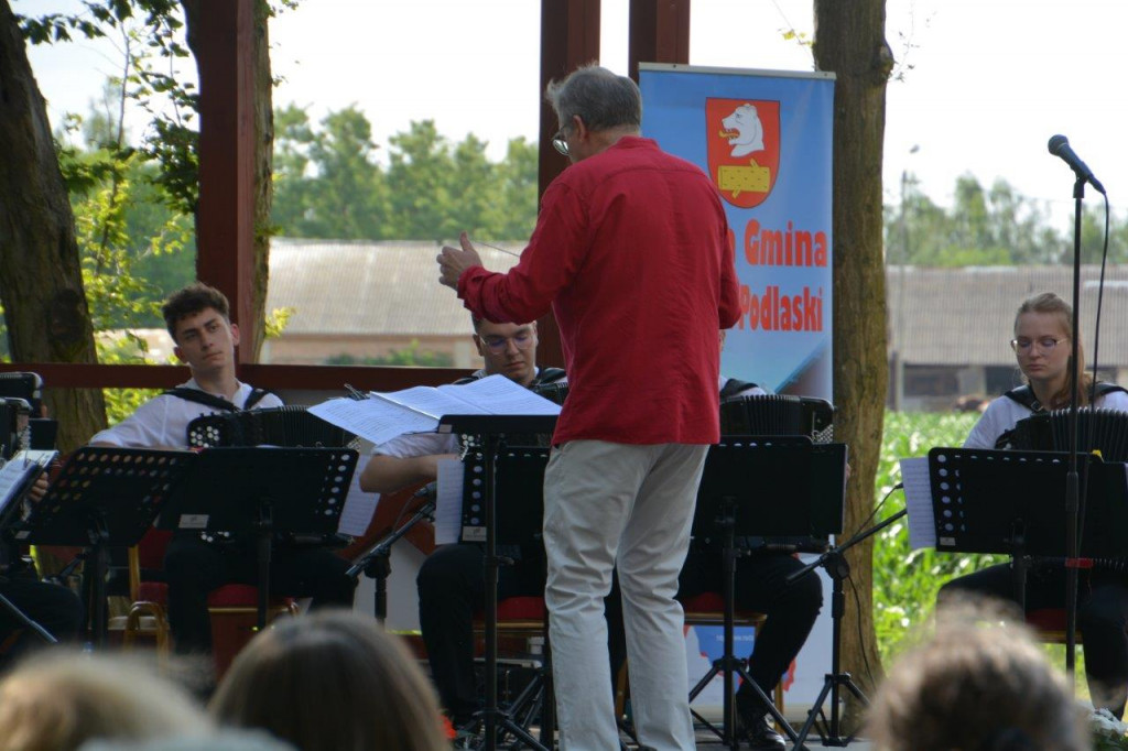 Koncert orkiestry Arti Sentemo w Żabikowie
