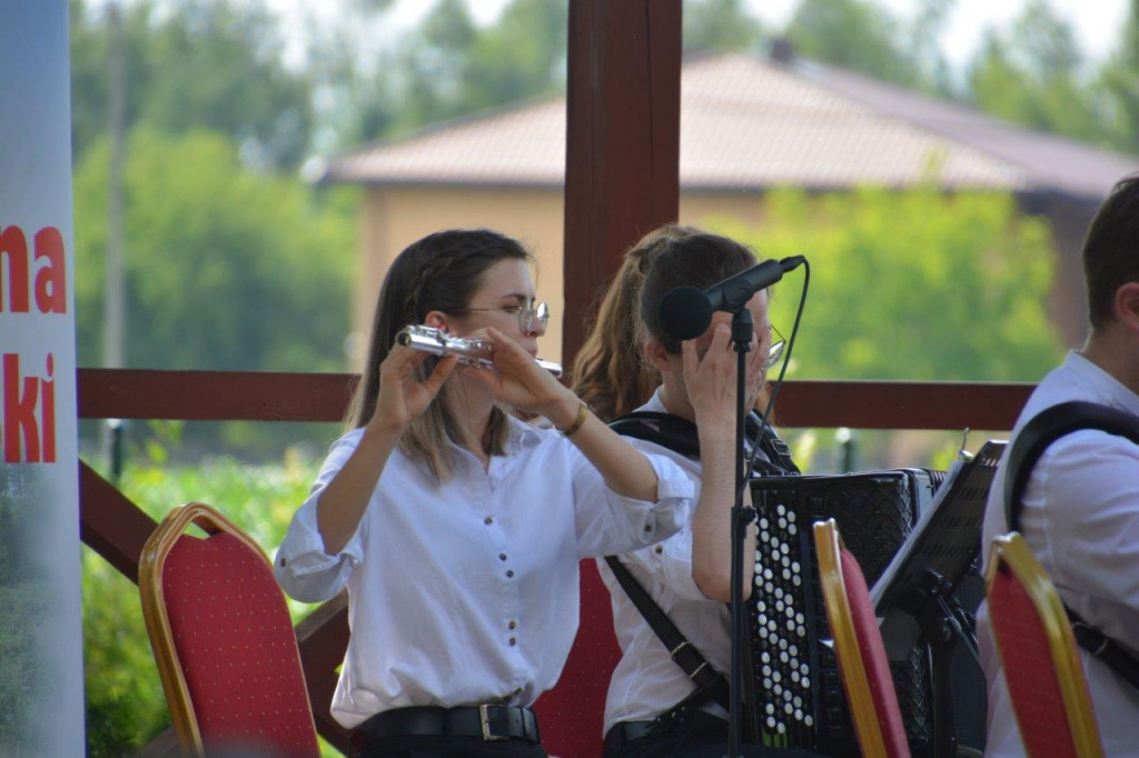 Koncert orkiestry Arti Sentemo w Żabikowie