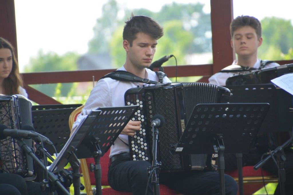 Koncert orkiestry Arti Sentemo w Żabikowie