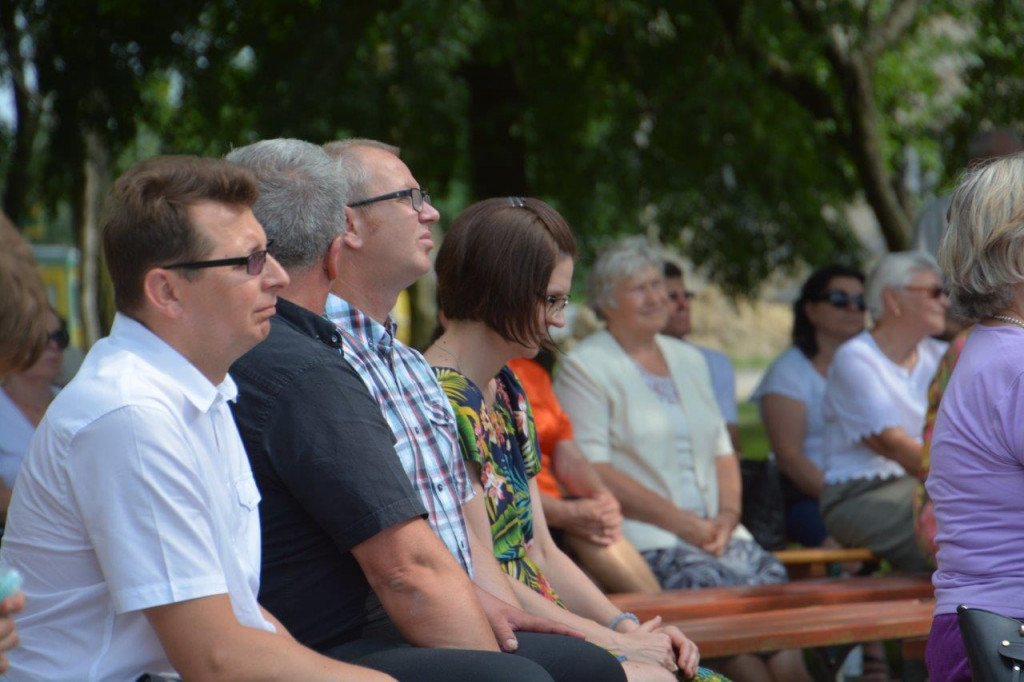 Koncert orkiestry Arti Sentemo w Żabikowie