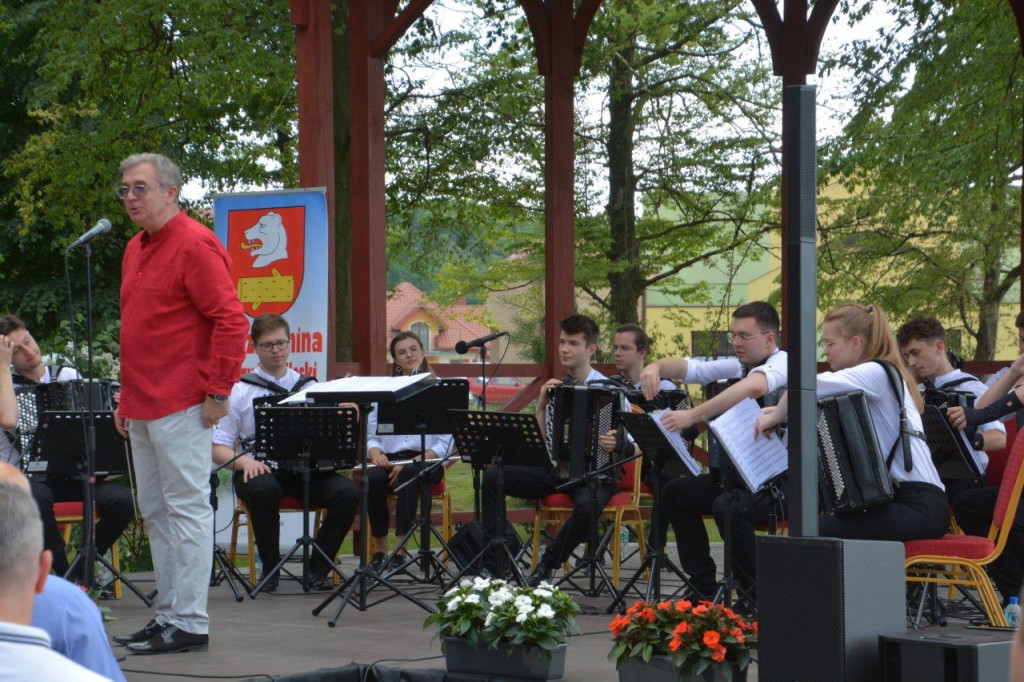 Koncert orkiestry Arti Sentemo w Żabikowie