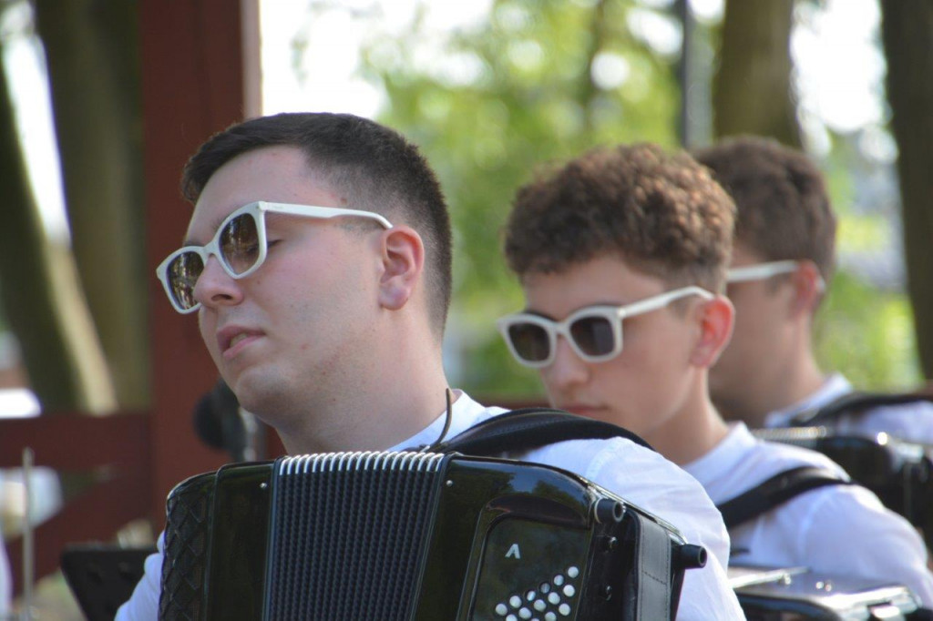 Koncert orkiestry Arti Sentemo w Żabikowie