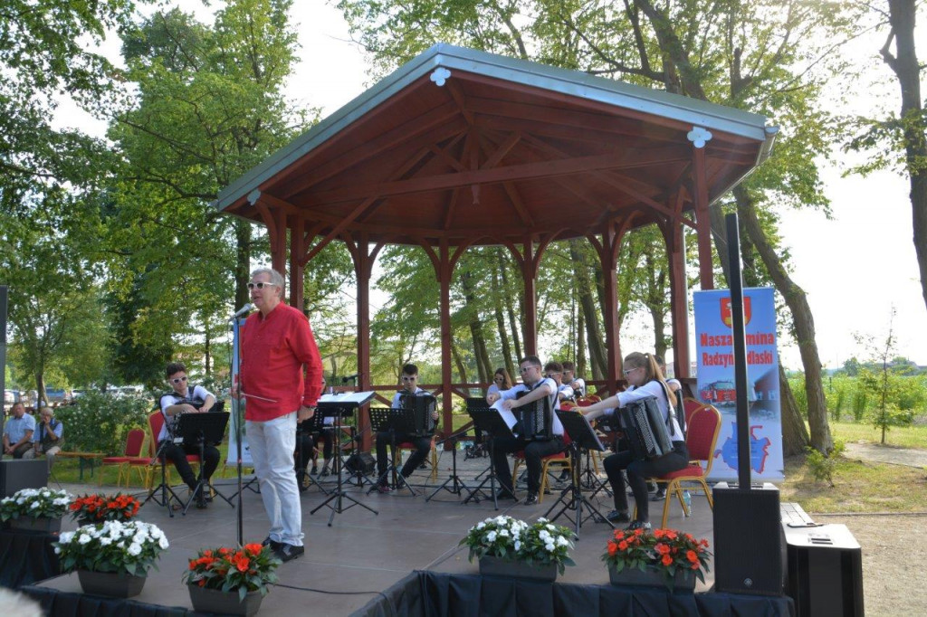 Koncert orkiestry Arti Sentemo w Żabikowie