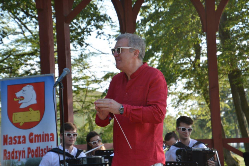 Koncert orkiestry Arti Sentemo w Żabikowie