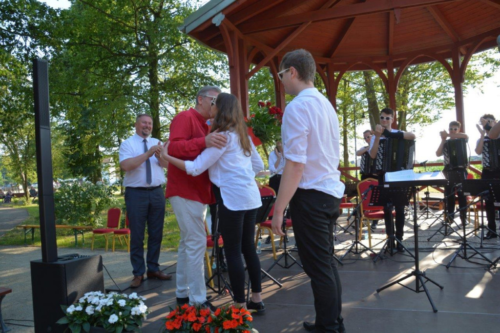 Koncert orkiestry Arti Sentemo w Żabikowie