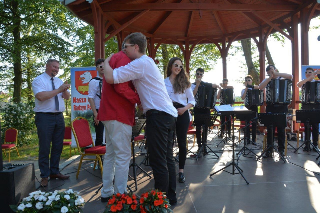 Koncert orkiestry Arti Sentemo w Żabikowie