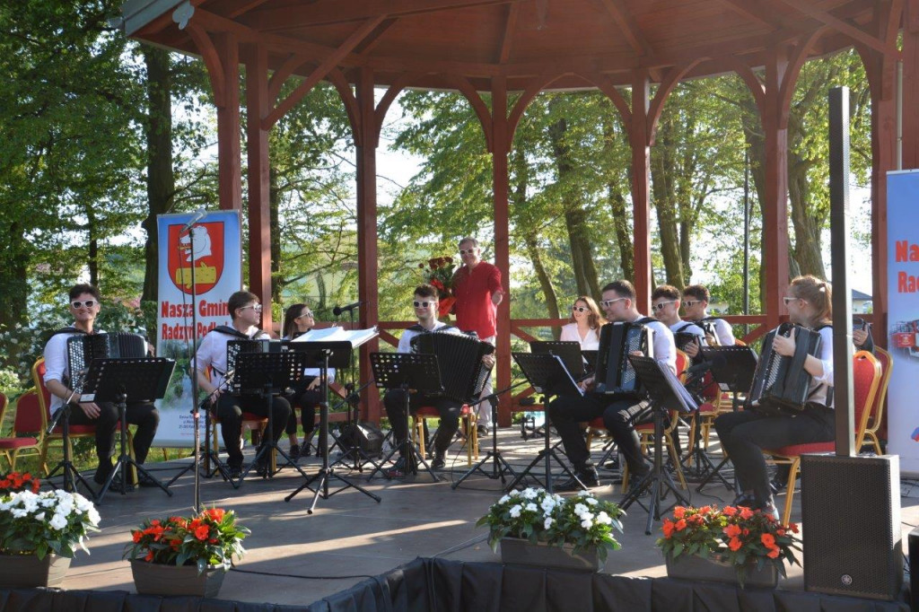 Koncert orkiestry Arti Sentemo w Żabikowie