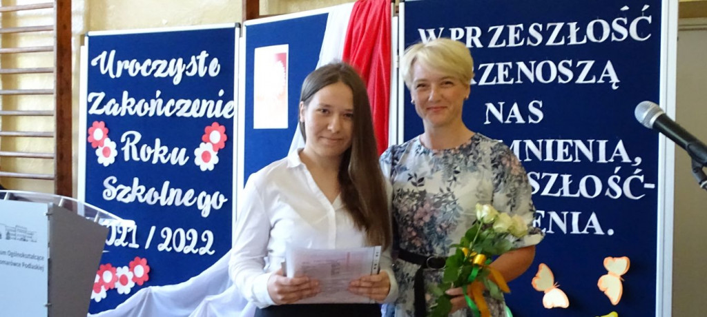 Zakończenie roku szkolnego w LO w Komarówce Podl.